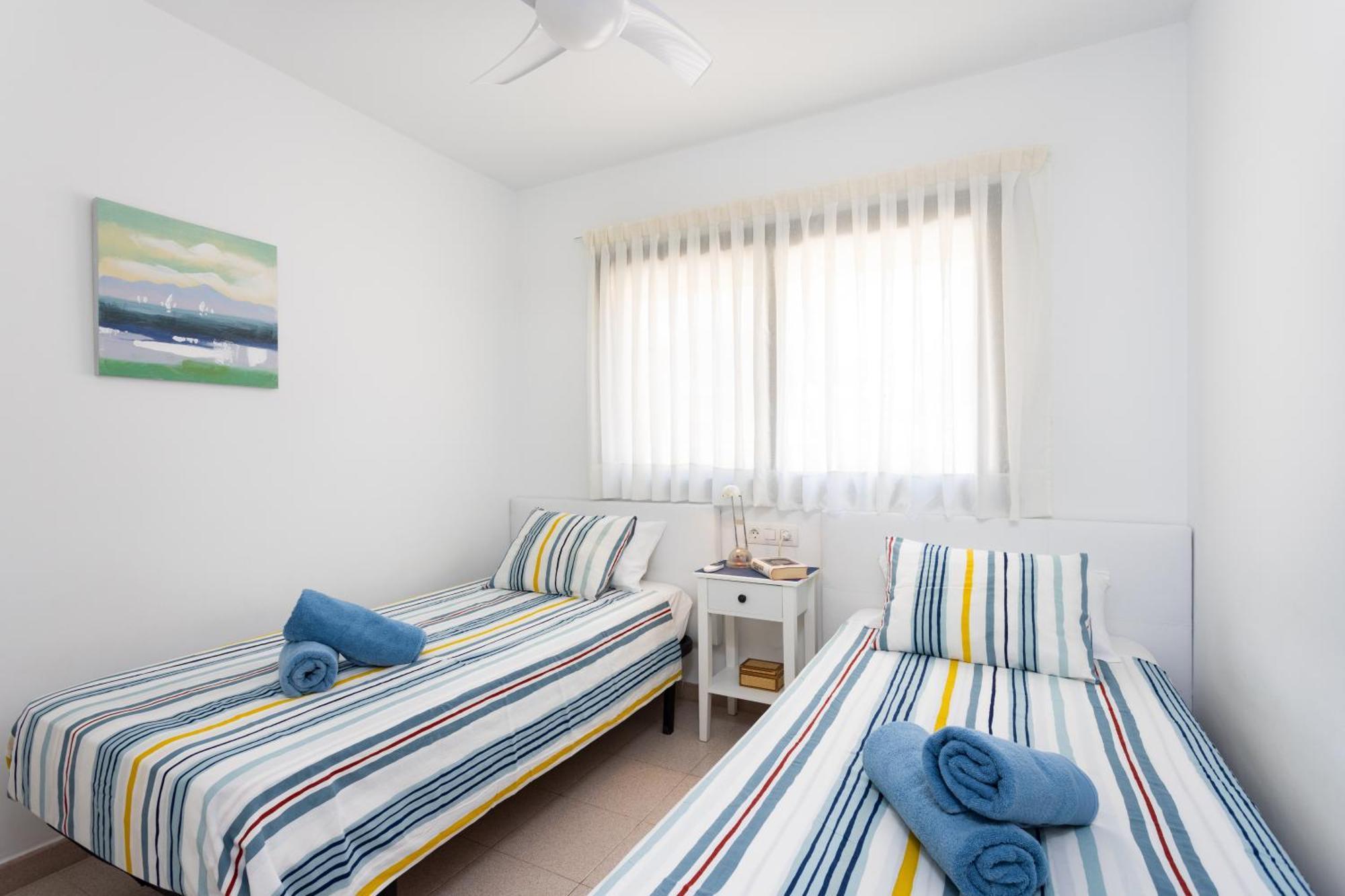 Frontline Playa Las Vistas With Pool, Parking, Sea Los Cristianos  Bagian luar foto