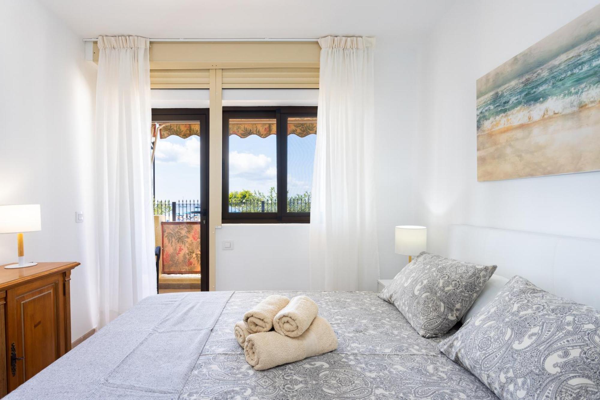 Frontline Playa Las Vistas With Pool, Parking, Sea Los Cristianos  Bagian luar foto